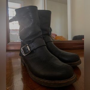 FRYE black buckle boots